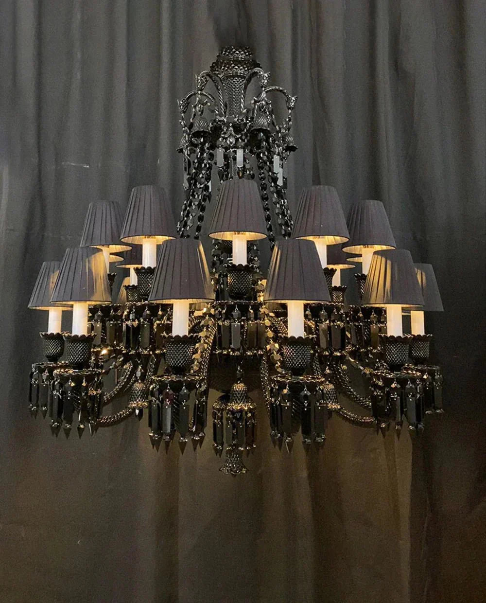 24 Lights Black Chandelier - Joyfuzzy