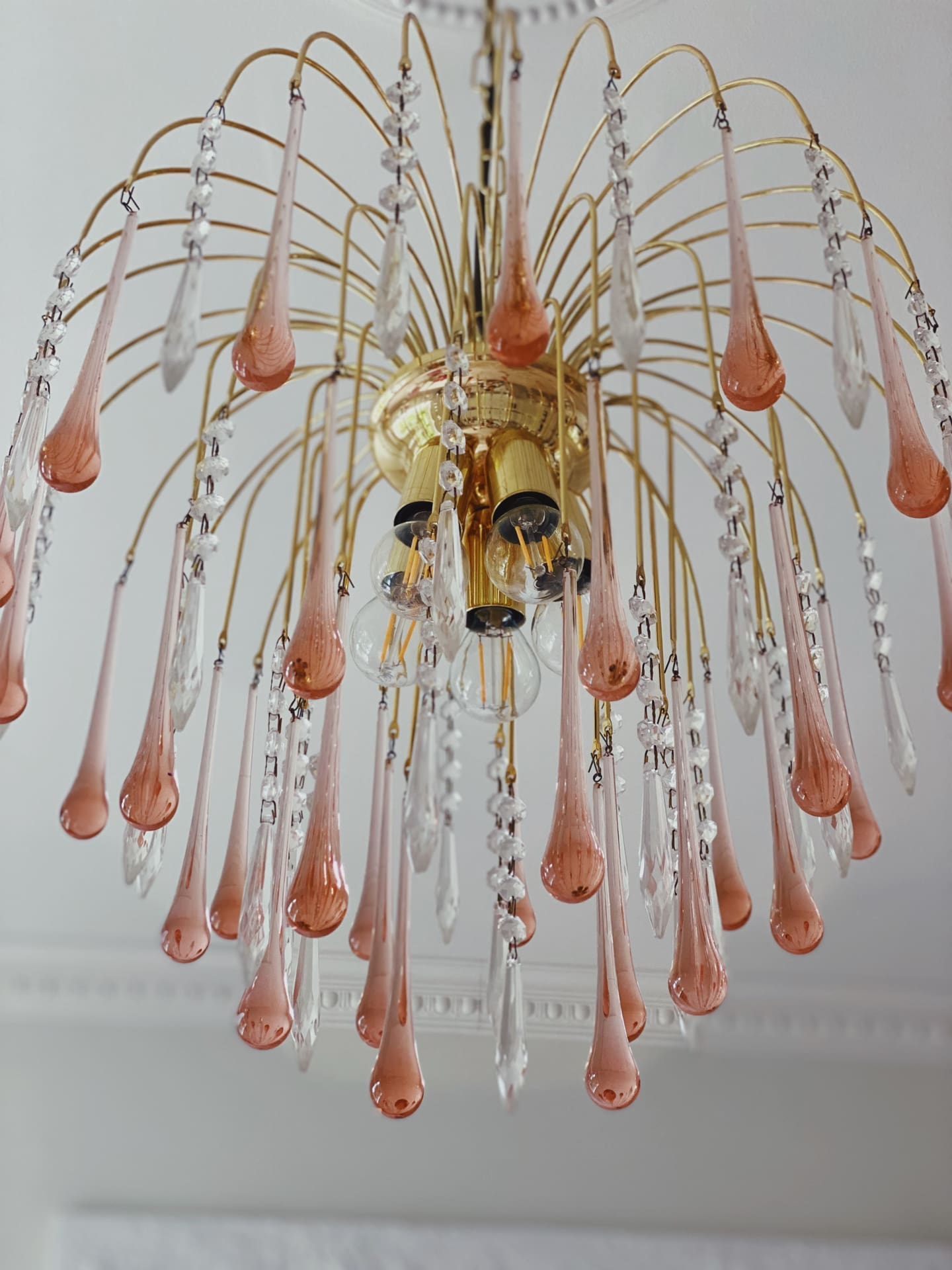 Vintage – Murano Teardrops Chandelier – 70s – Pink prisms - Joyfuzzy